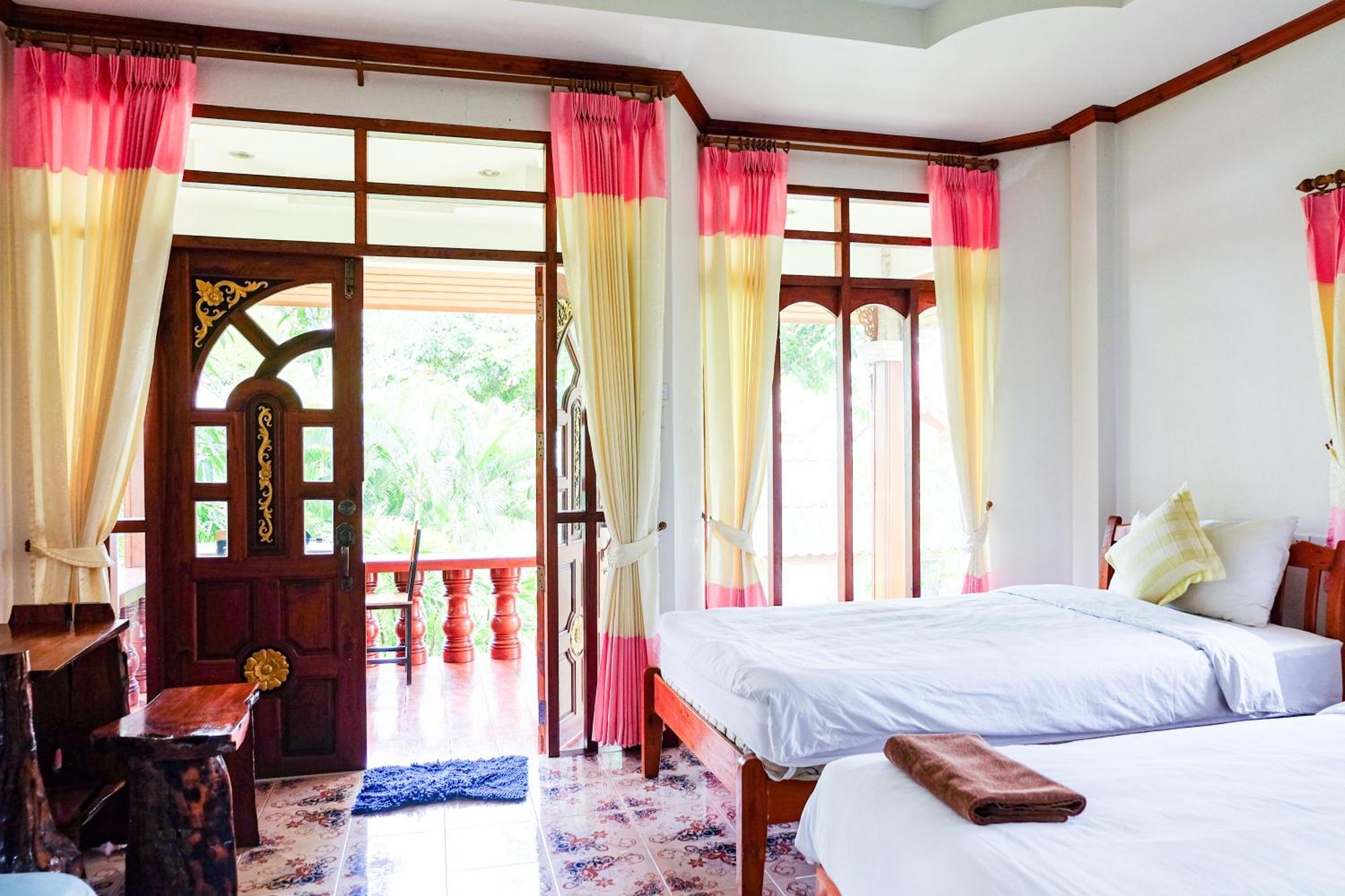 Mont Goei Pai Hotel Екстериор снимка