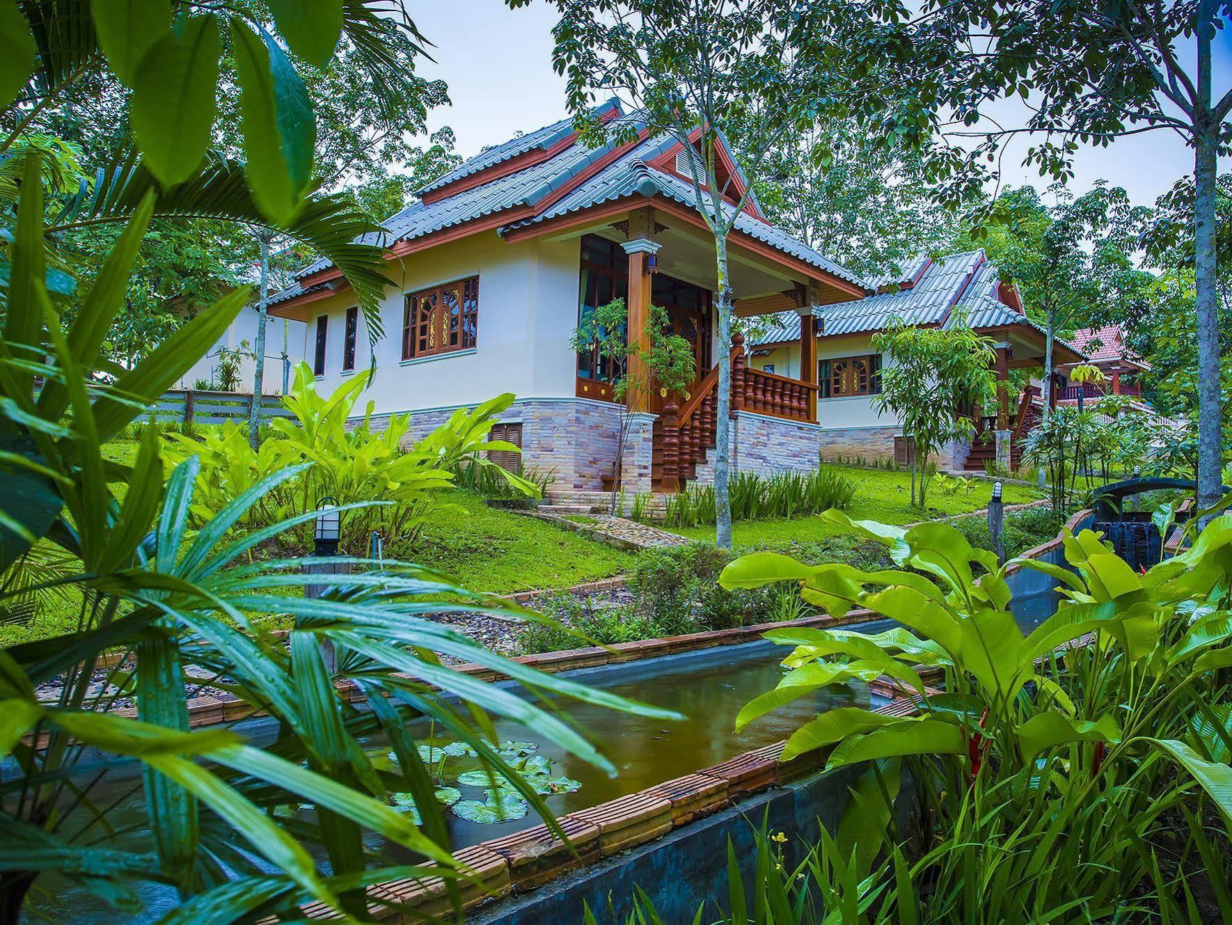 Mont Goei Pai Hotel Екстериор снимка