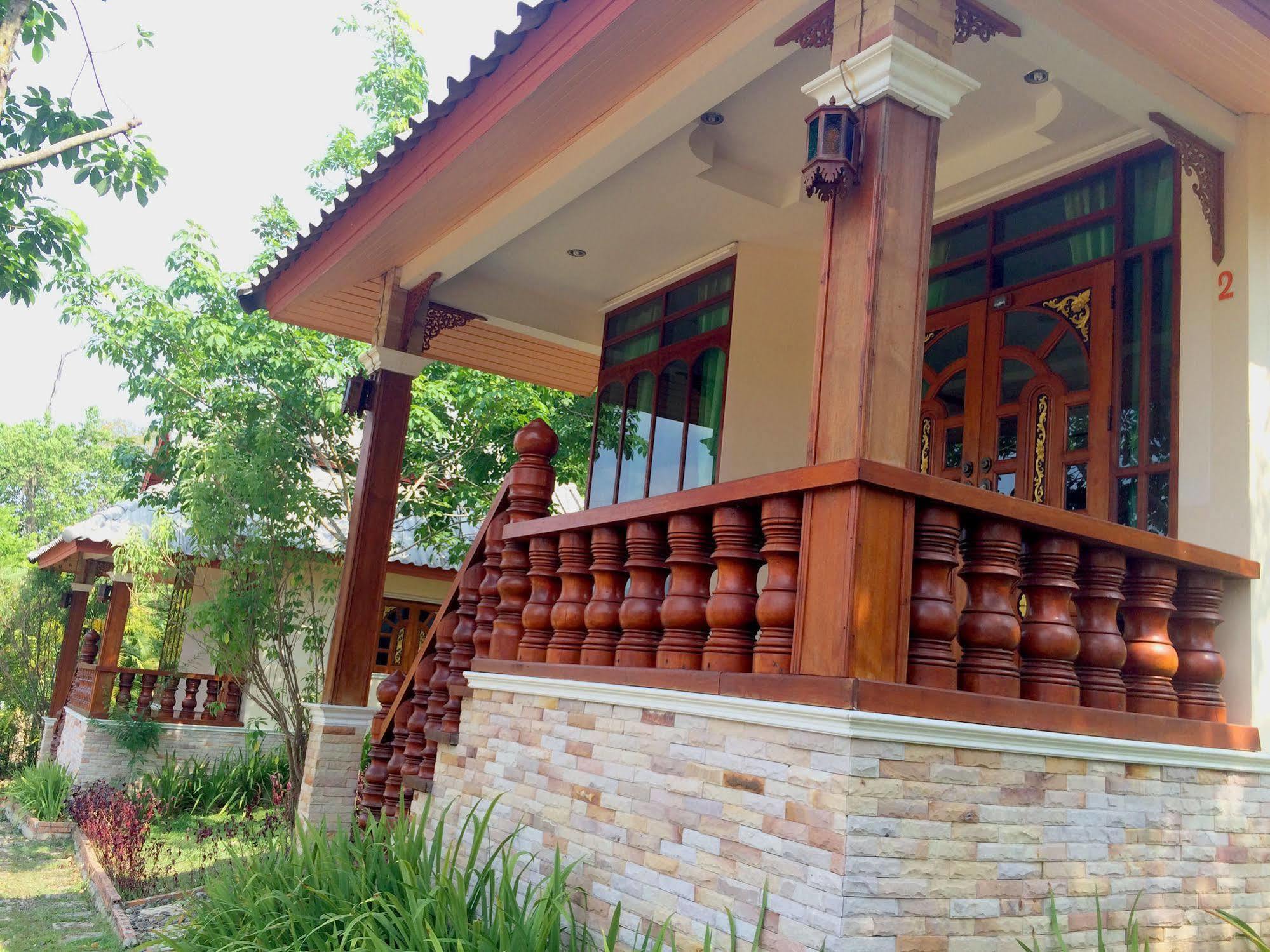 Mont Goei Pai Hotel Екстериор снимка