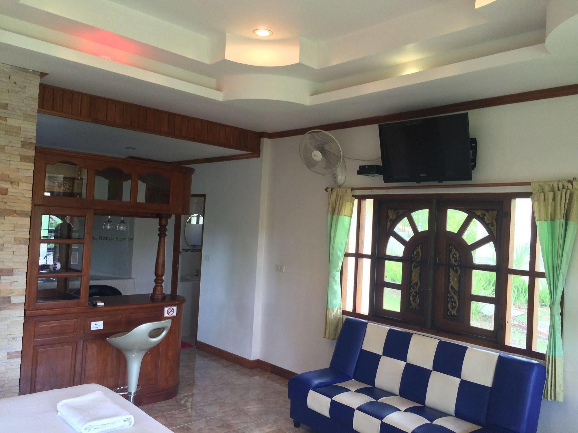 Mont Goei Pai Hotel Екстериор снимка