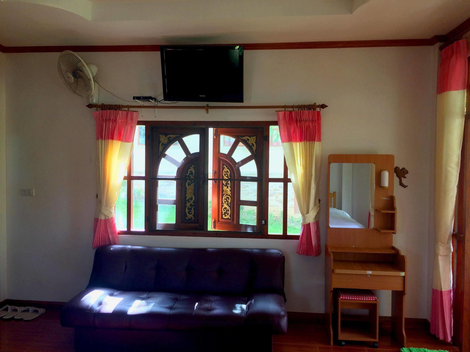 Mont Goei Pai Hotel Екстериор снимка